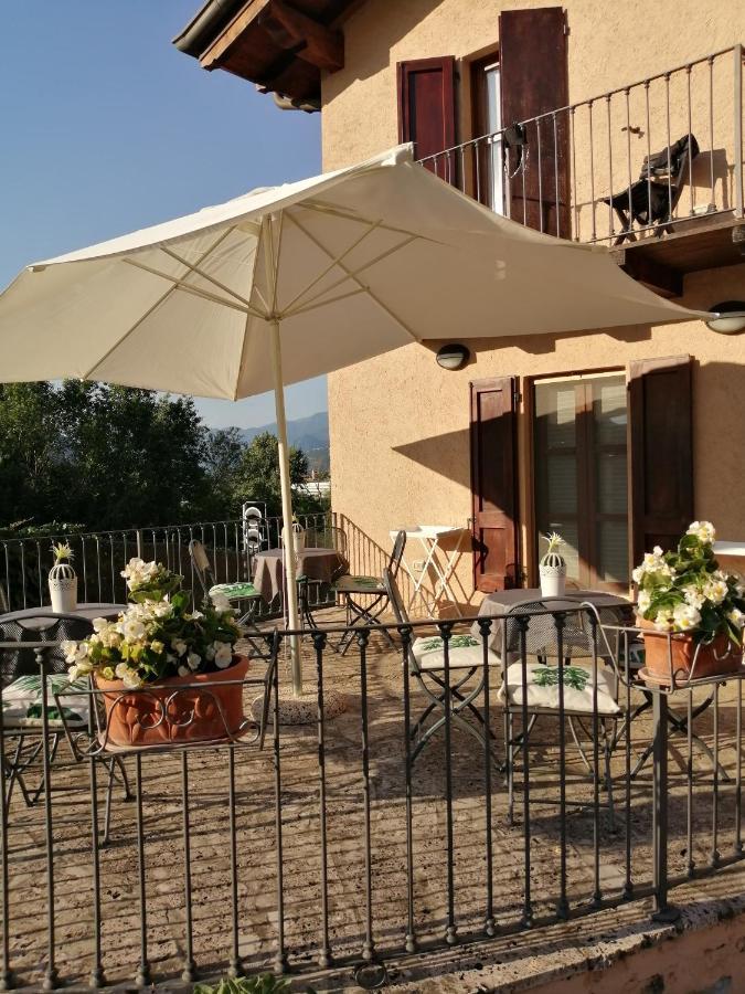 B&B Ronco Degli Ulivi Iseo Exterior photo